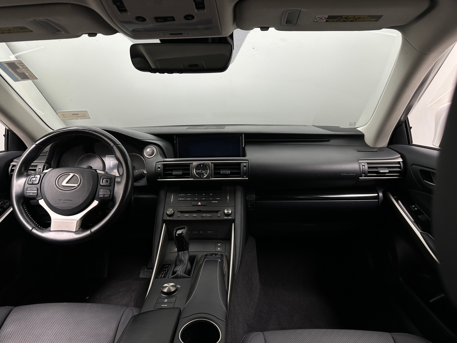 Thumbnail: 2019 Lexus IS - 2