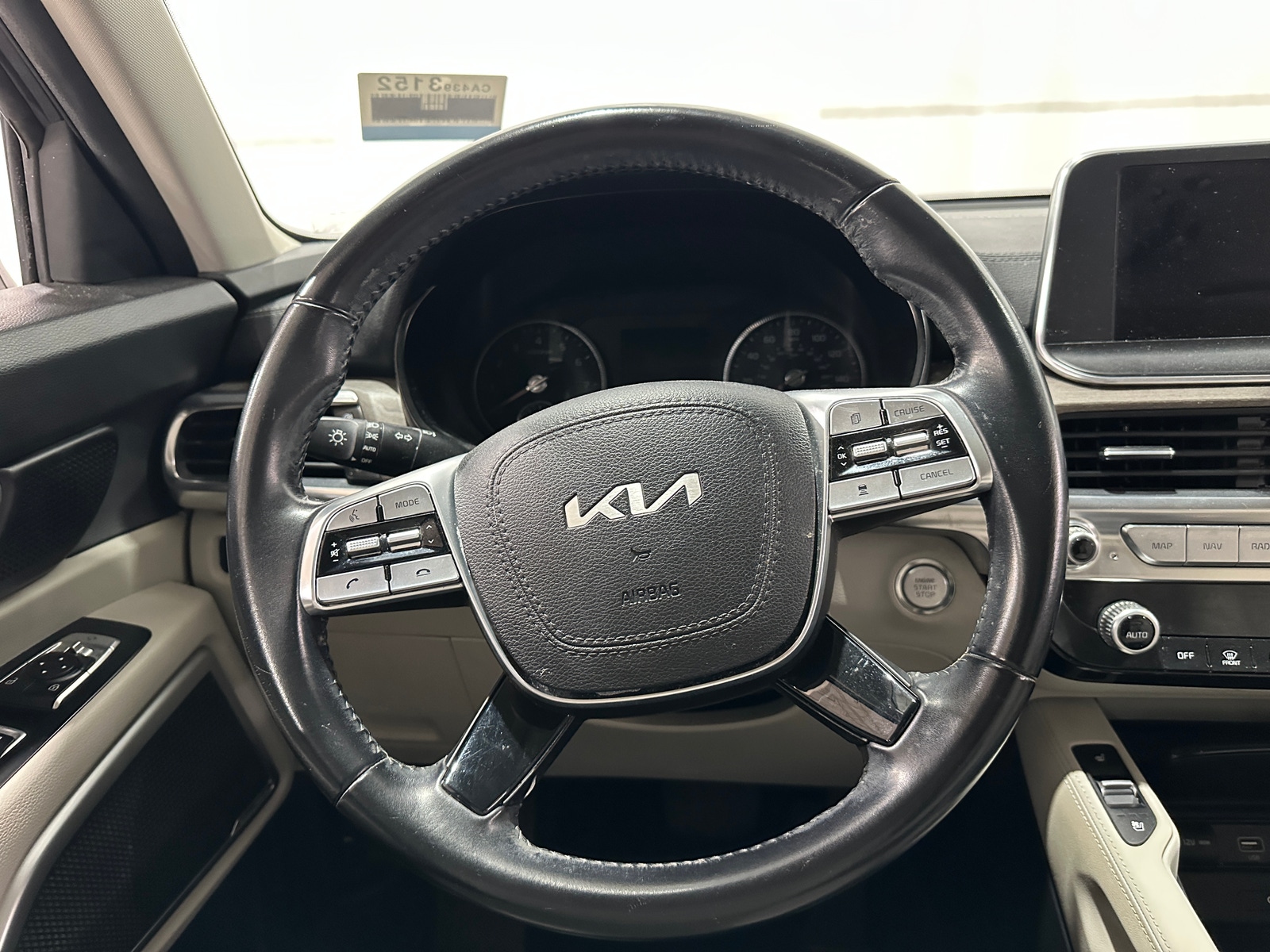 Thumbnail: 2022 Kia Telluride - 4