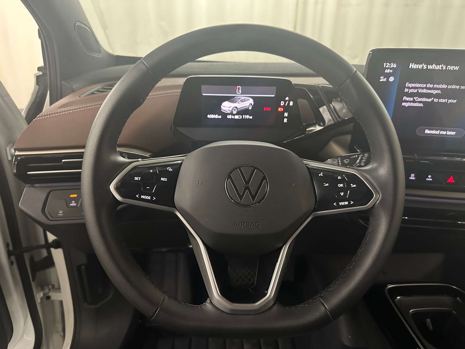 Thumbnail: 2023 Volkswagen ID.4 - 5