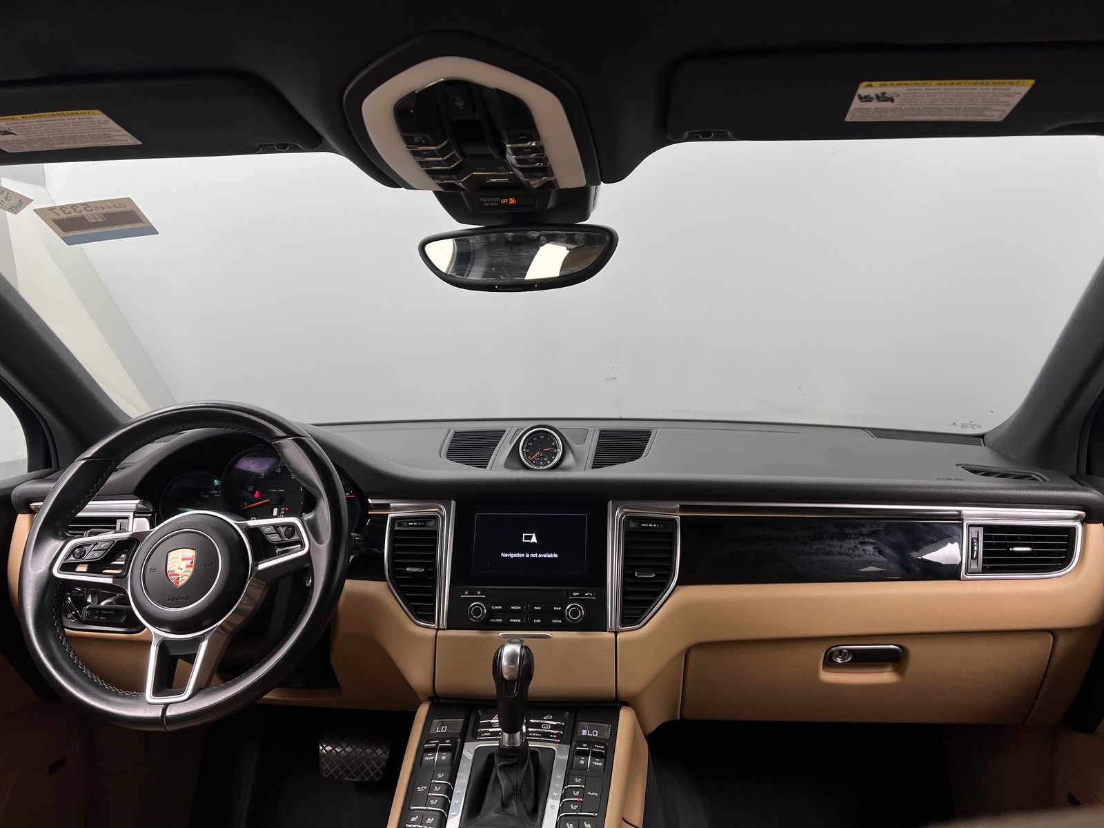 Thumbnail: 2017 Porsche Macan - 2