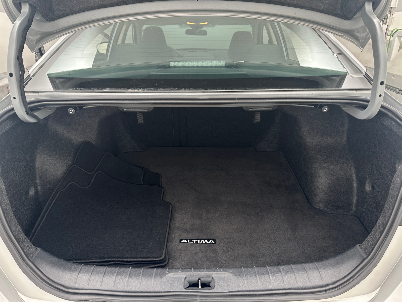 Thumbnail: 2025 Nissan Altima - 7