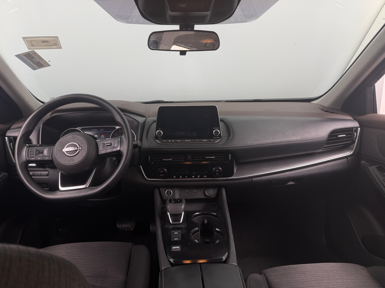 Thumbnail: 2022 Nissan Rogue - 3