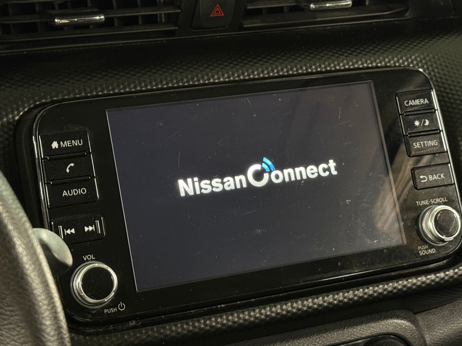 Thumbnail: 2021 Nissan Kicks - 4