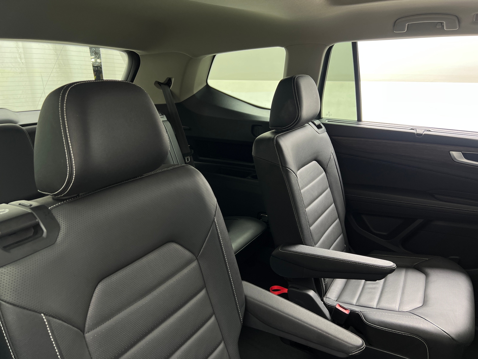 Thumbnail: 2025 Volkswagen Atlas - 5