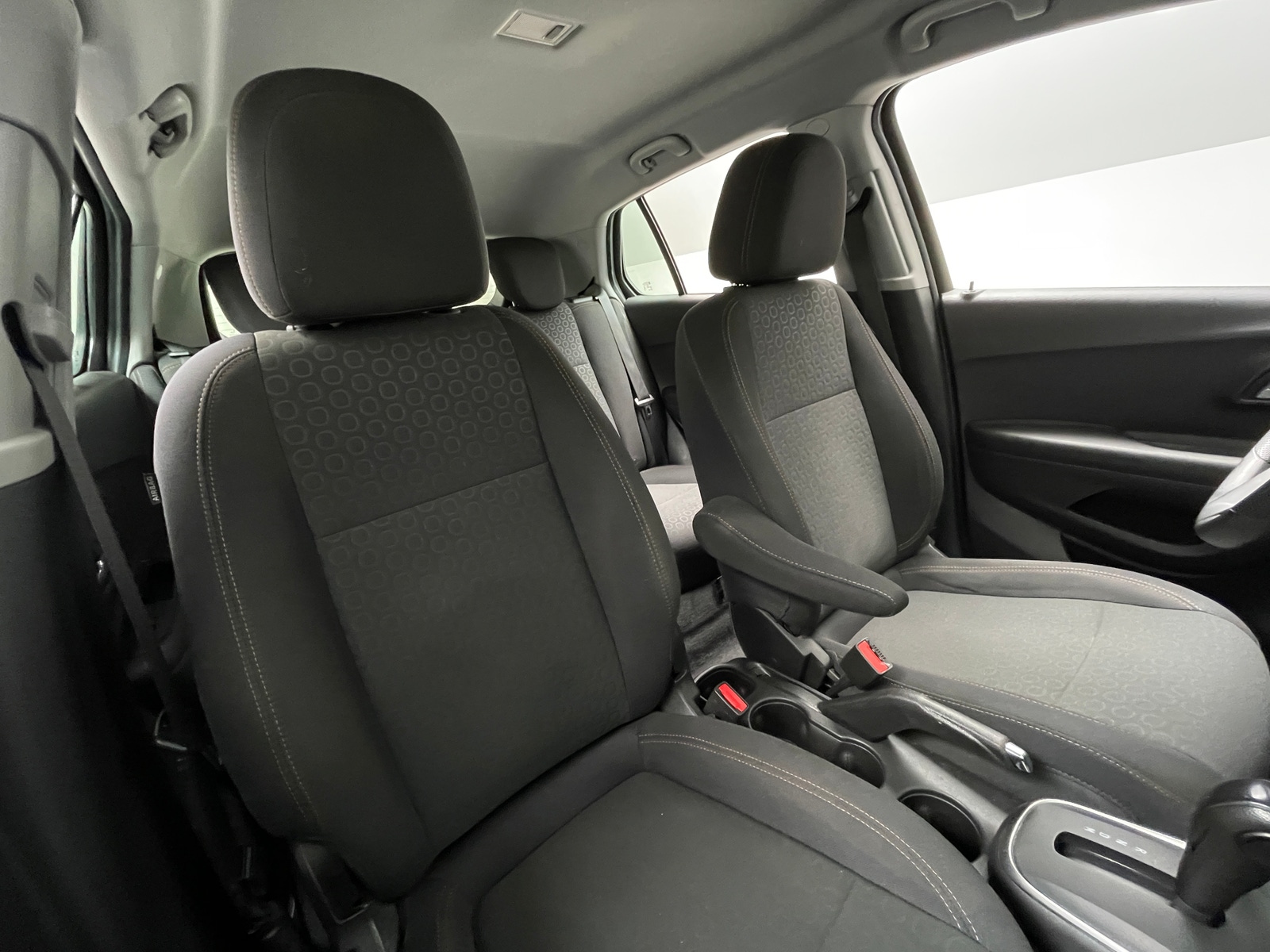 Thumbnail: 2020 Chevrolet Trax - 2