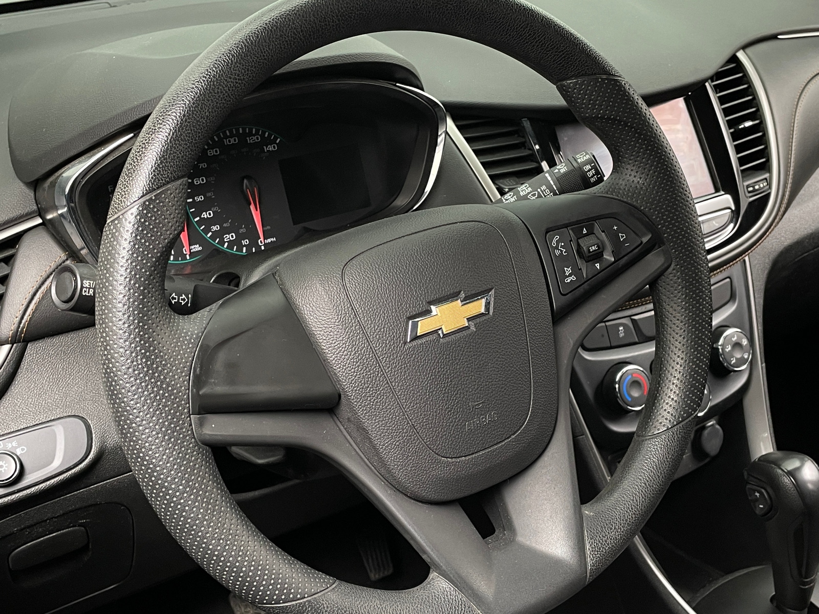 Thumbnail: 2020 Chevrolet Trax - 5