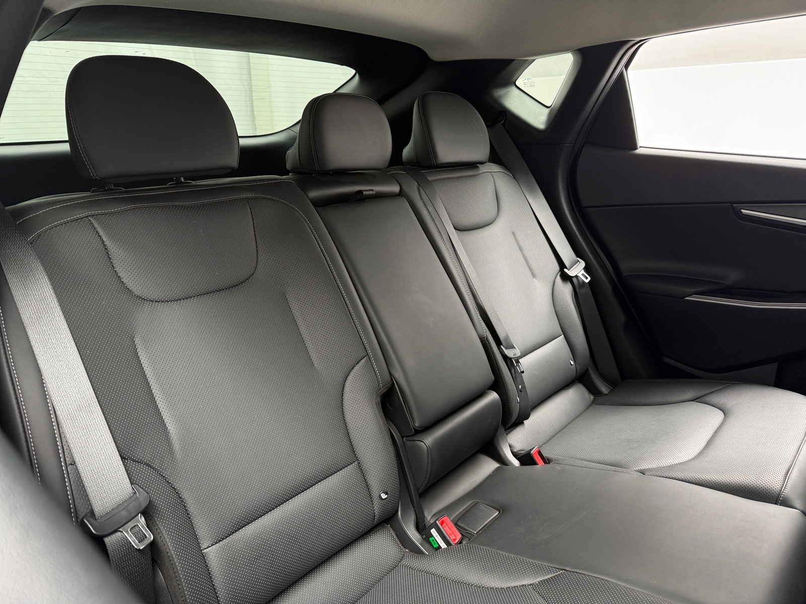 Thumbnail: 2023 Kia EV6 - 5