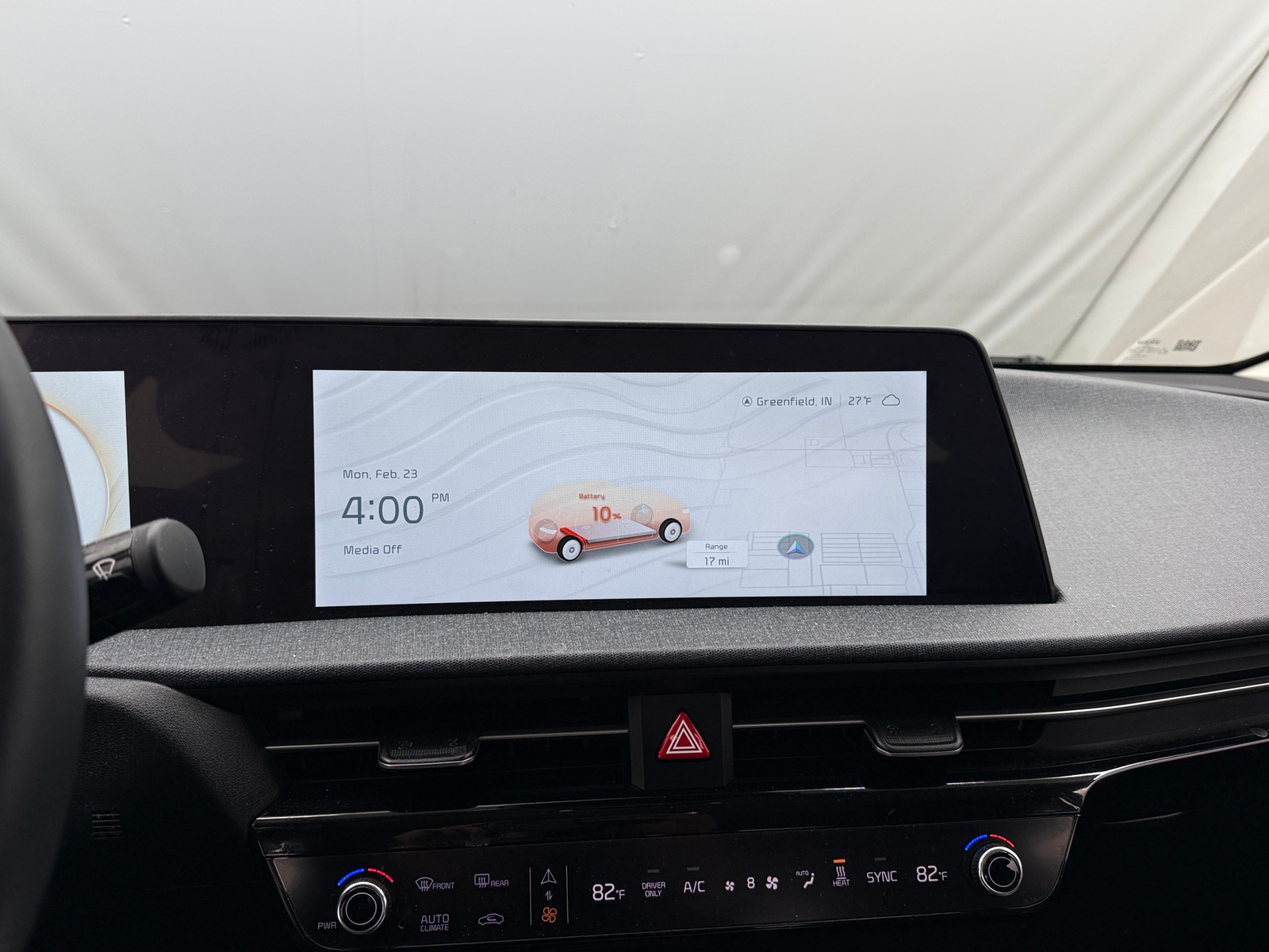 Thumbnail: 2023 Kia EV6 - 3