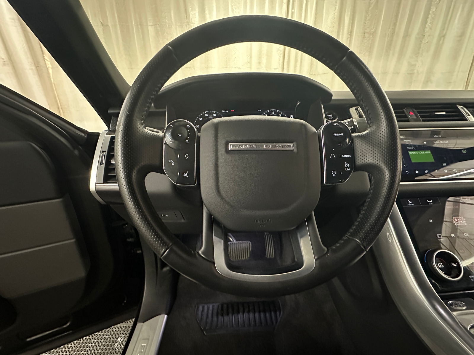 Thumbnail: 2020 Land Rover Range Rover Sport - 4