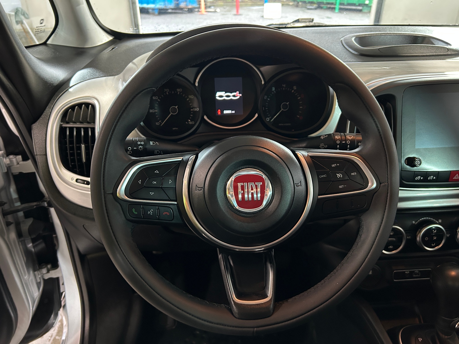 Thumbnail: 2019 Fiat 500L - 5