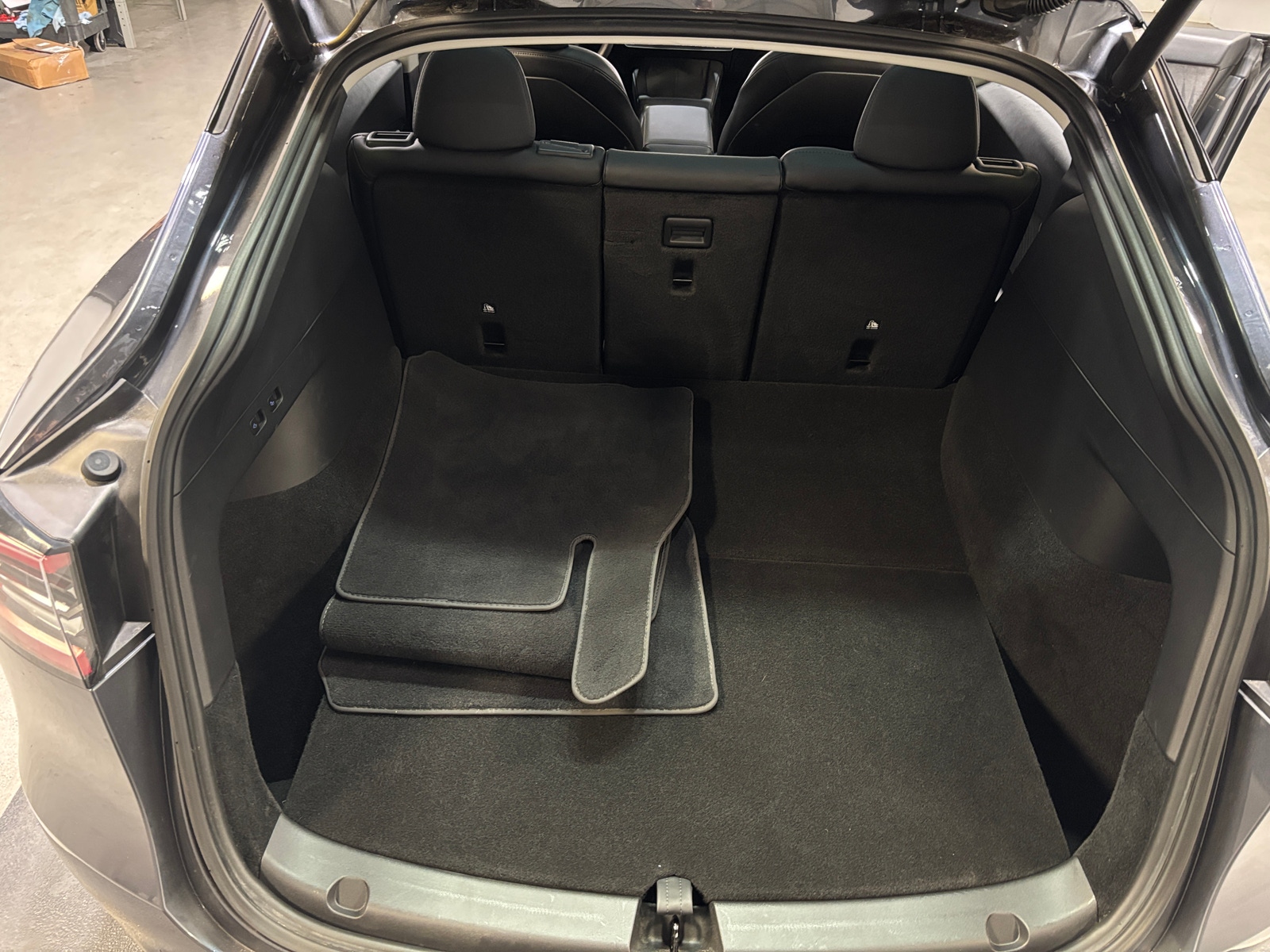 Thumbnail: 2022 Tesla Model Y - 6