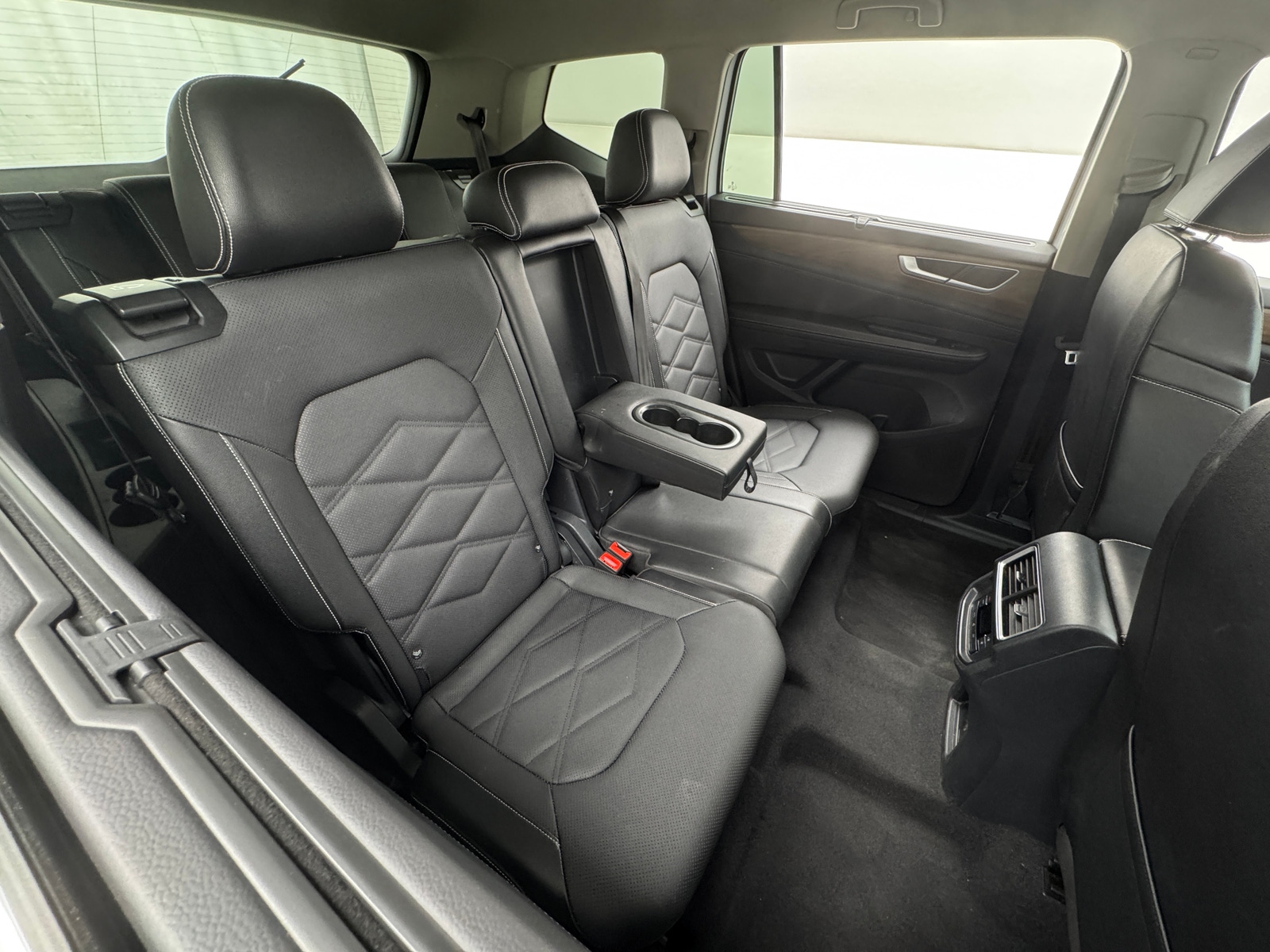 Thumbnail: 2025 Volkswagen Atlas - 5