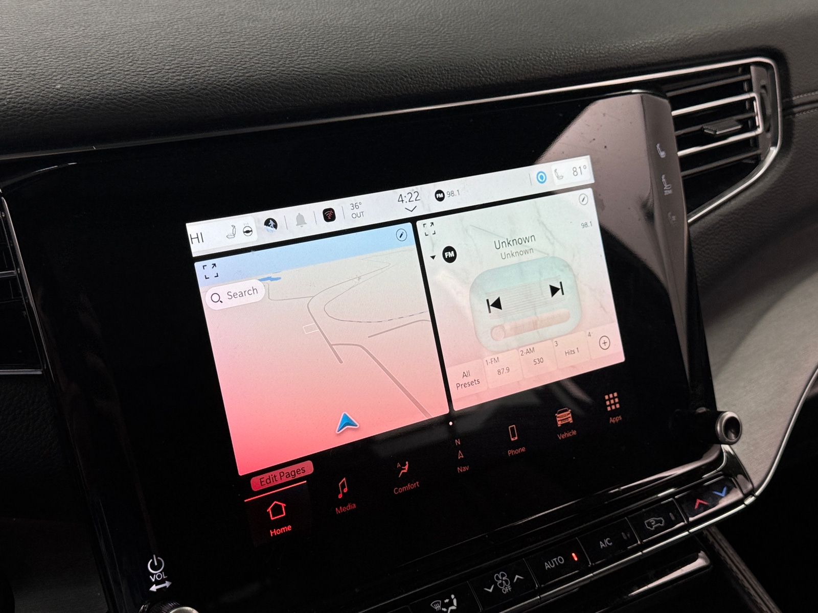 Thumbnail: 2023 Jeep Wagoneer - 3