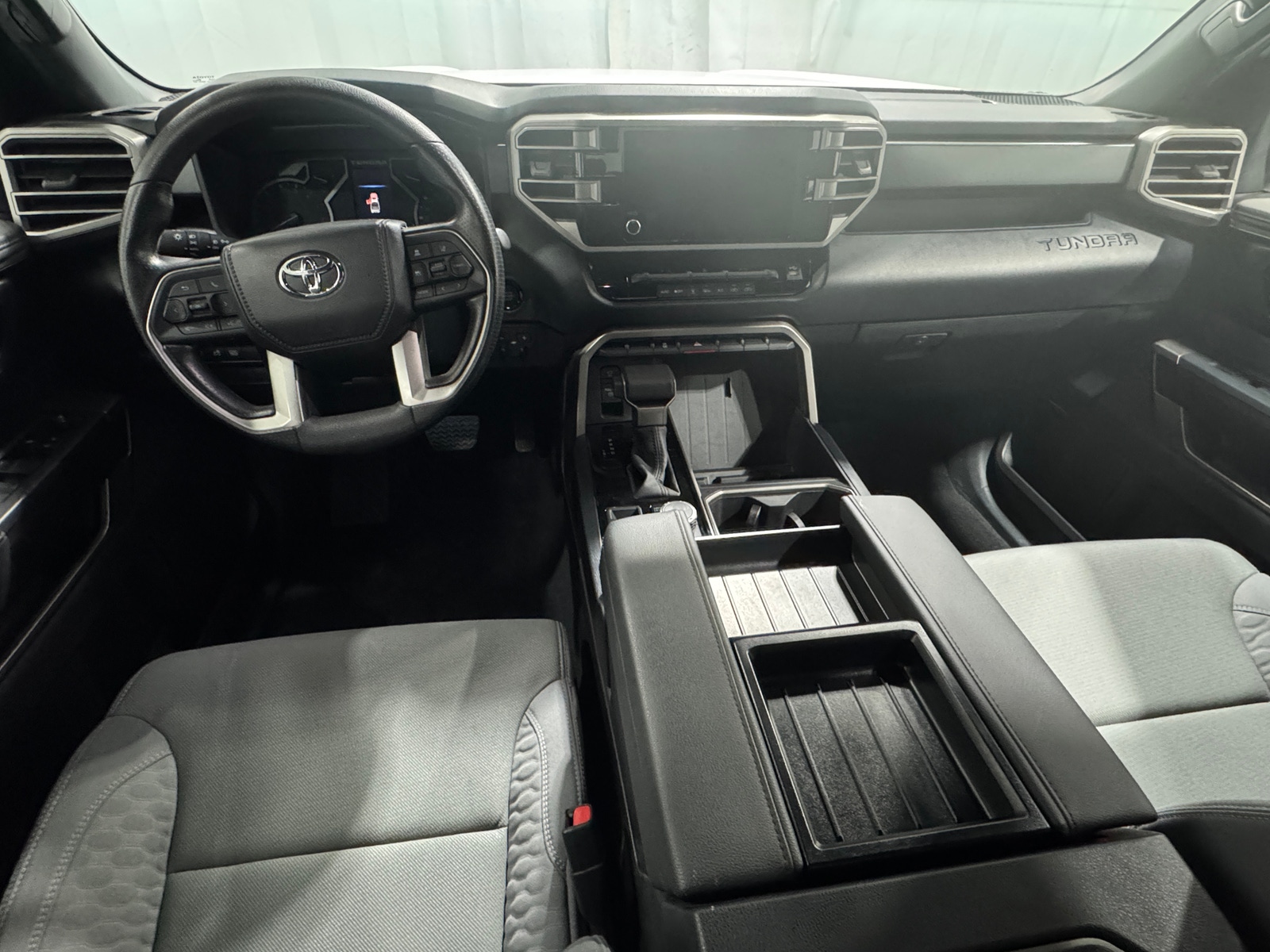 Thumbnail: 2025 Toyota Tundra - 3