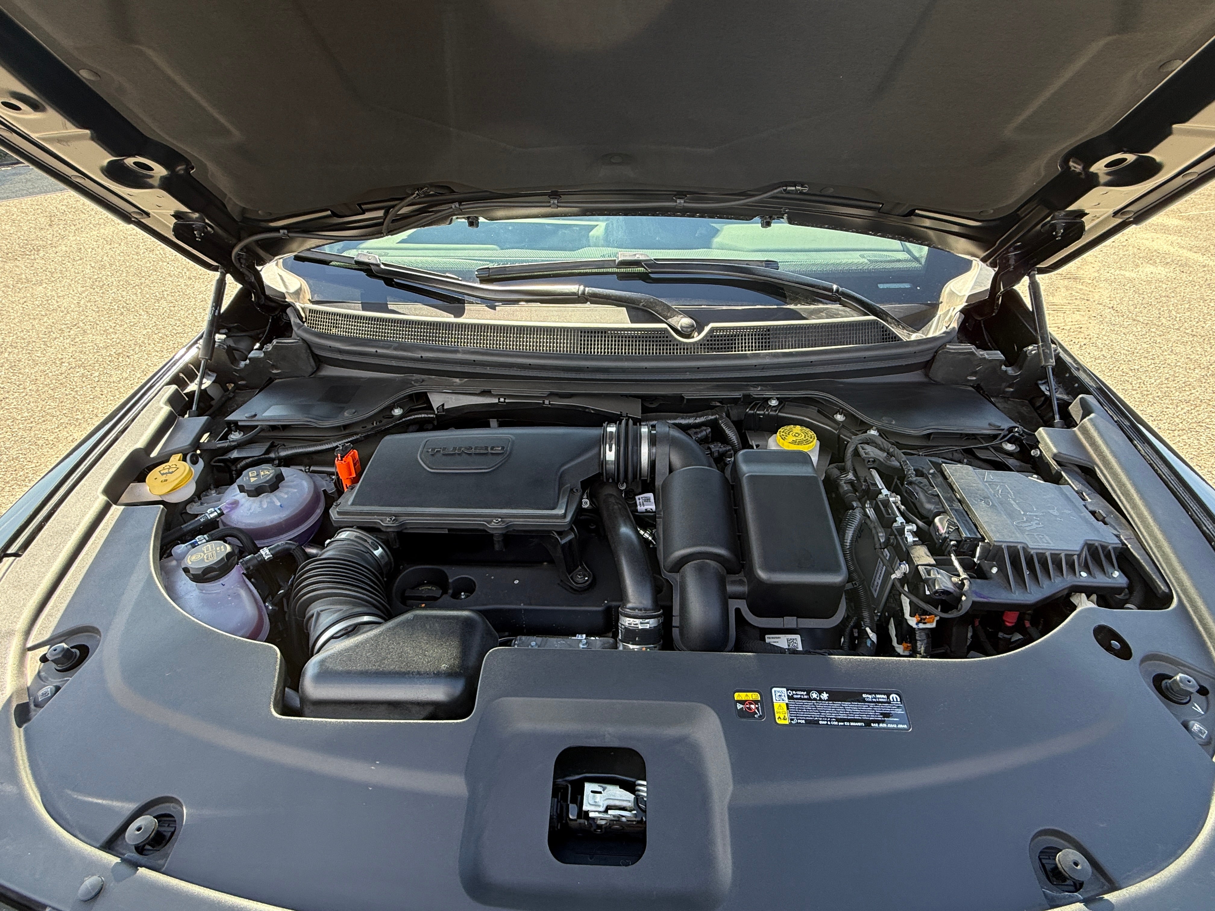 2026 Jeep Cherokee Limited HEV 4X4's photo