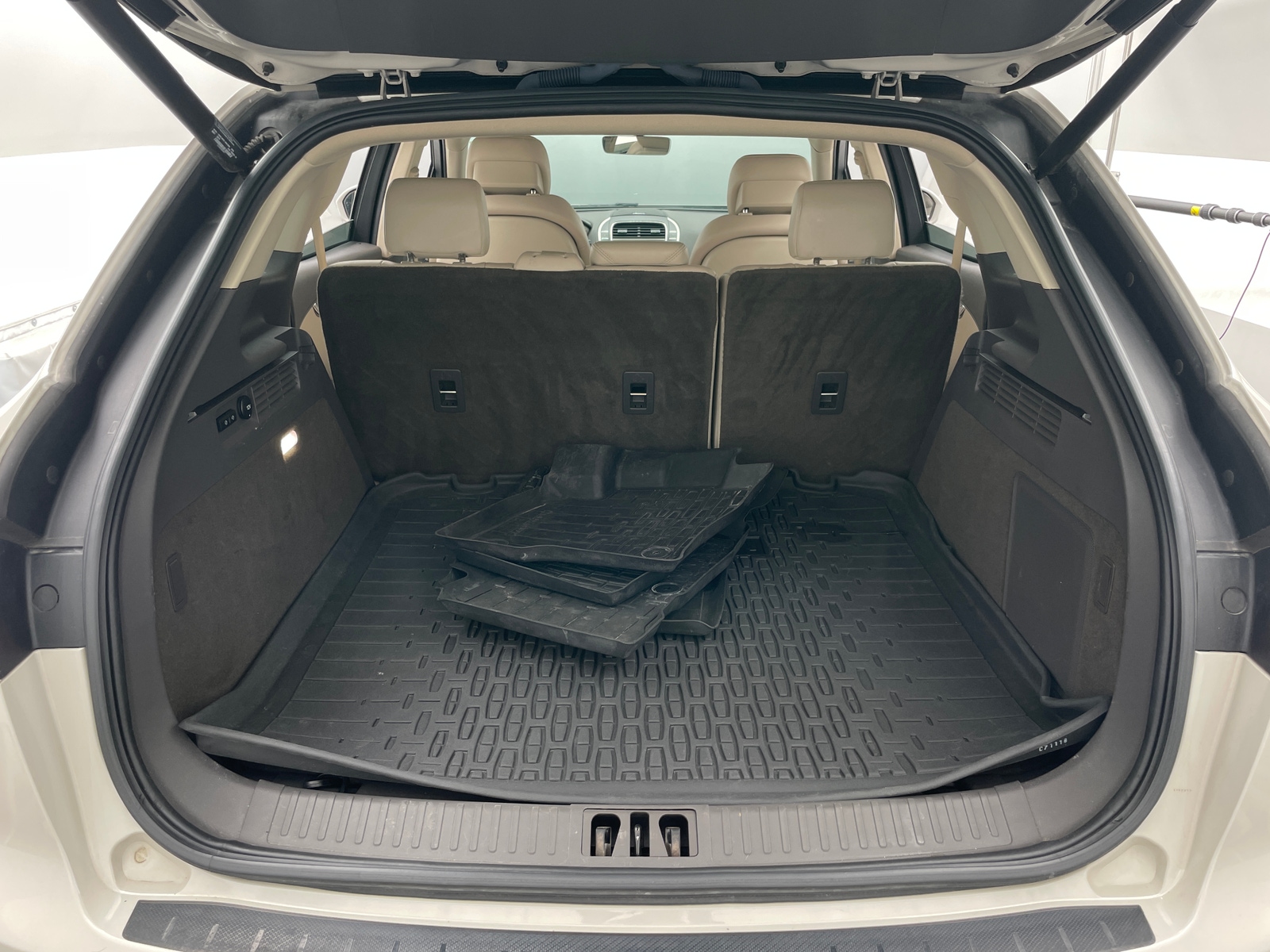 Thumbnail: 2019 Lincoln Nautilus - 6