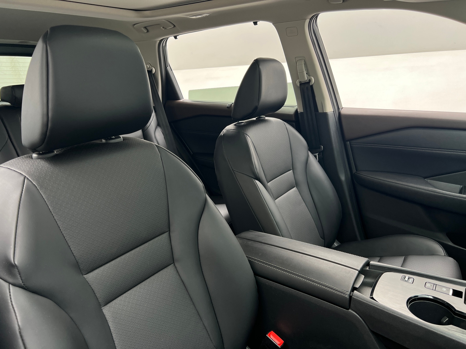 Thumbnail: 2023 Nissan Rogue - 2