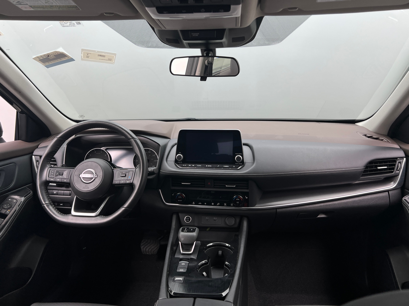 Thumbnail: 2023 Nissan Rogue - 3