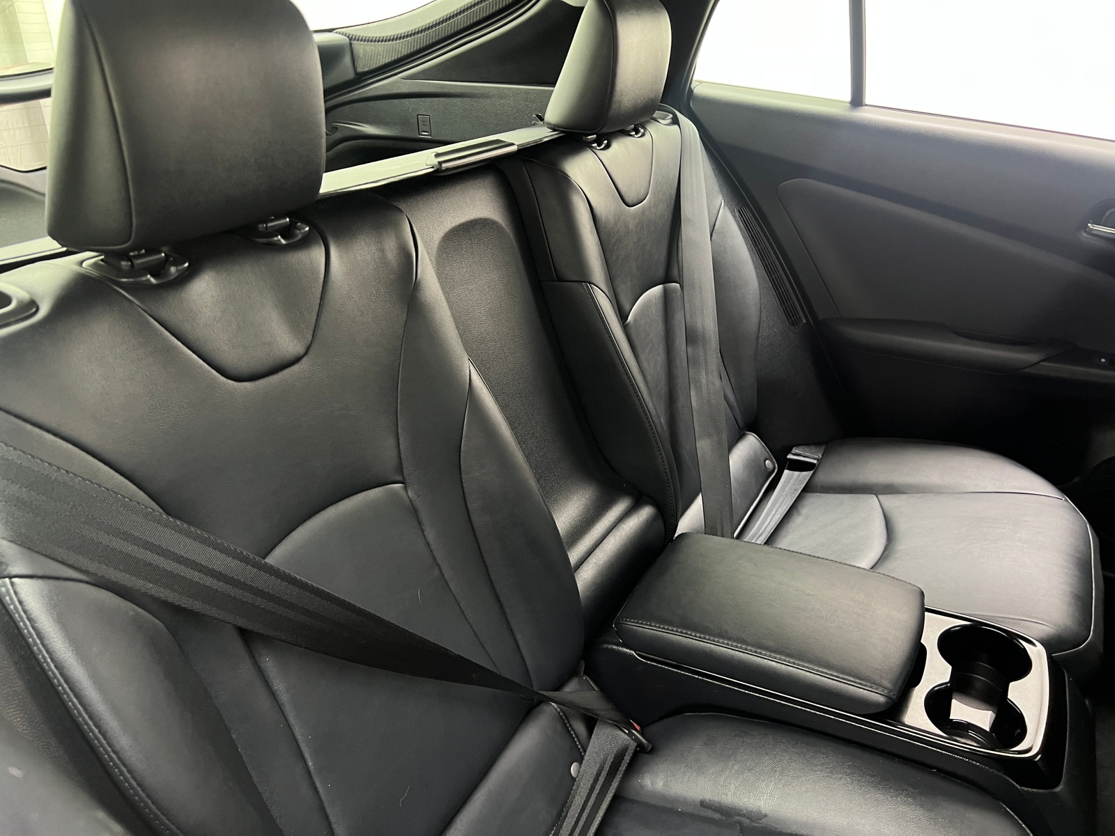 Thumbnail: 2017 Toyota Prius Prime - 6