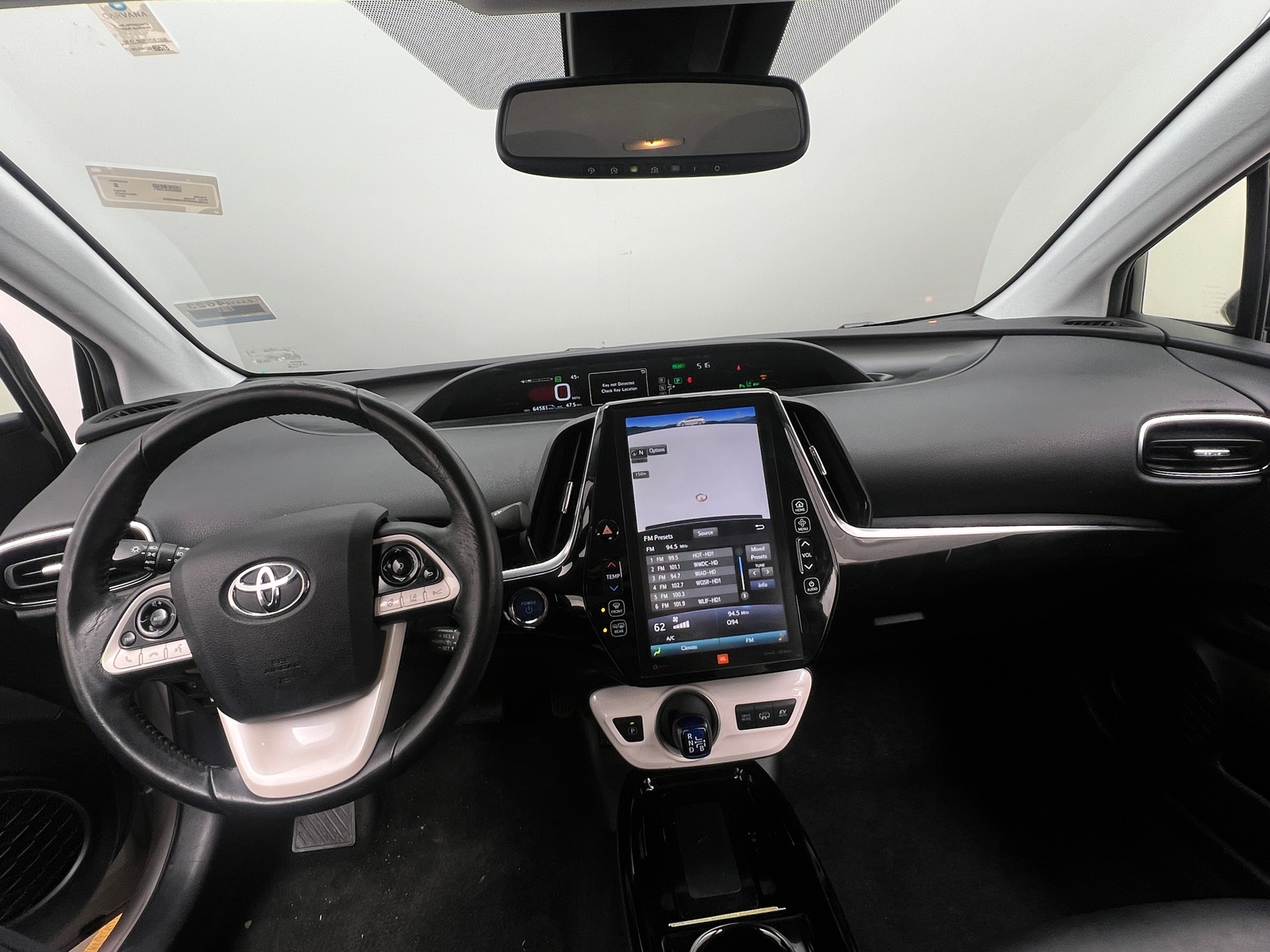 Thumbnail: 2017 Toyota Prius Prime - 3