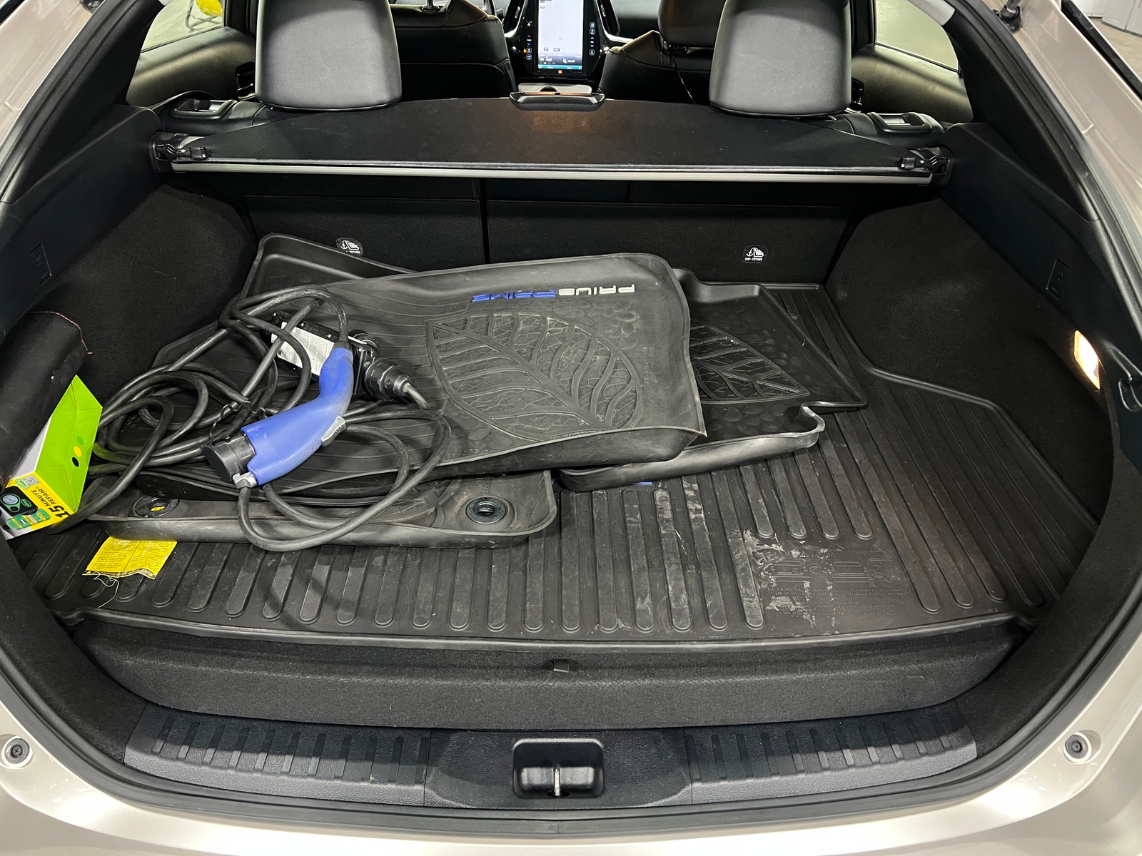 Thumbnail: 2017 Toyota Prius Prime - 7