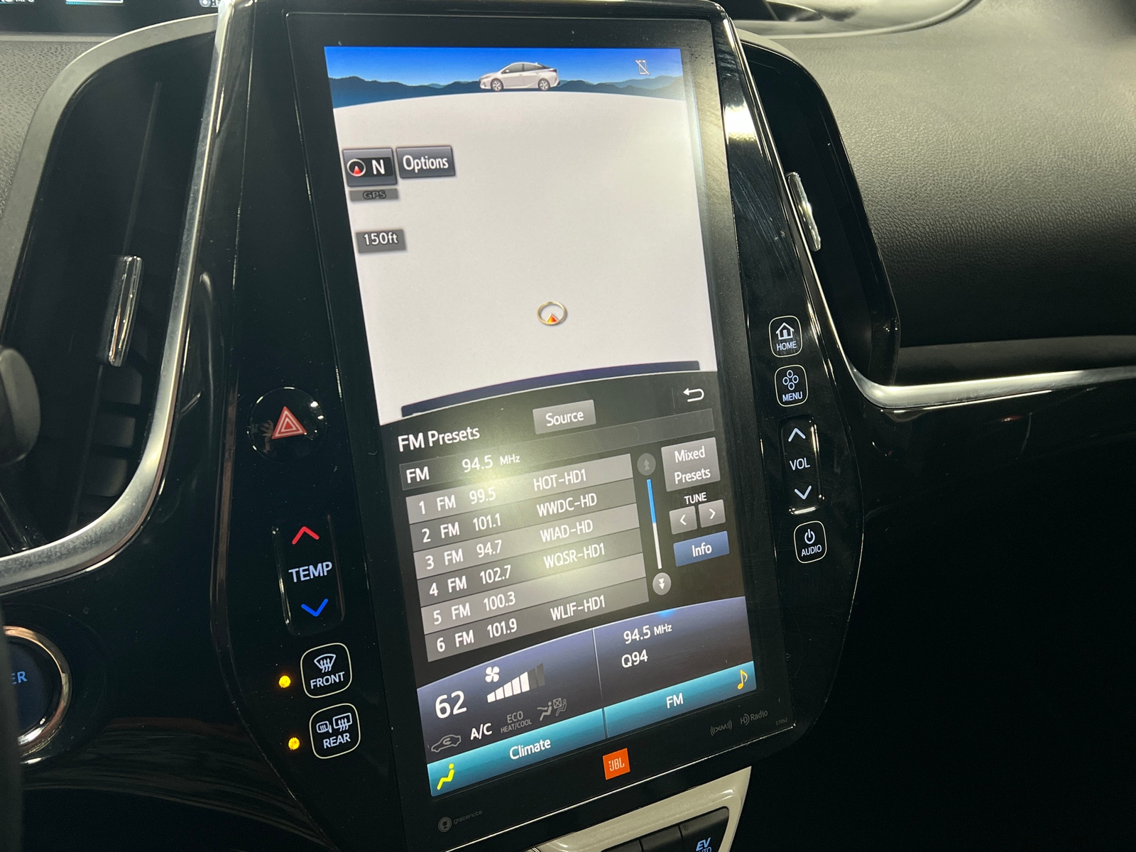 Thumbnail: 2017 Toyota Prius Prime - 4