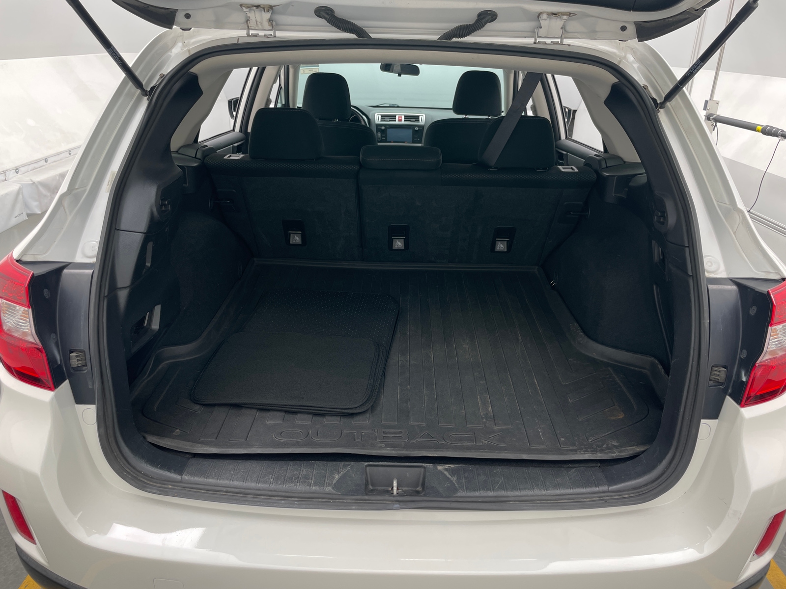 Thumbnail: 2017 Subaru Outback - 7