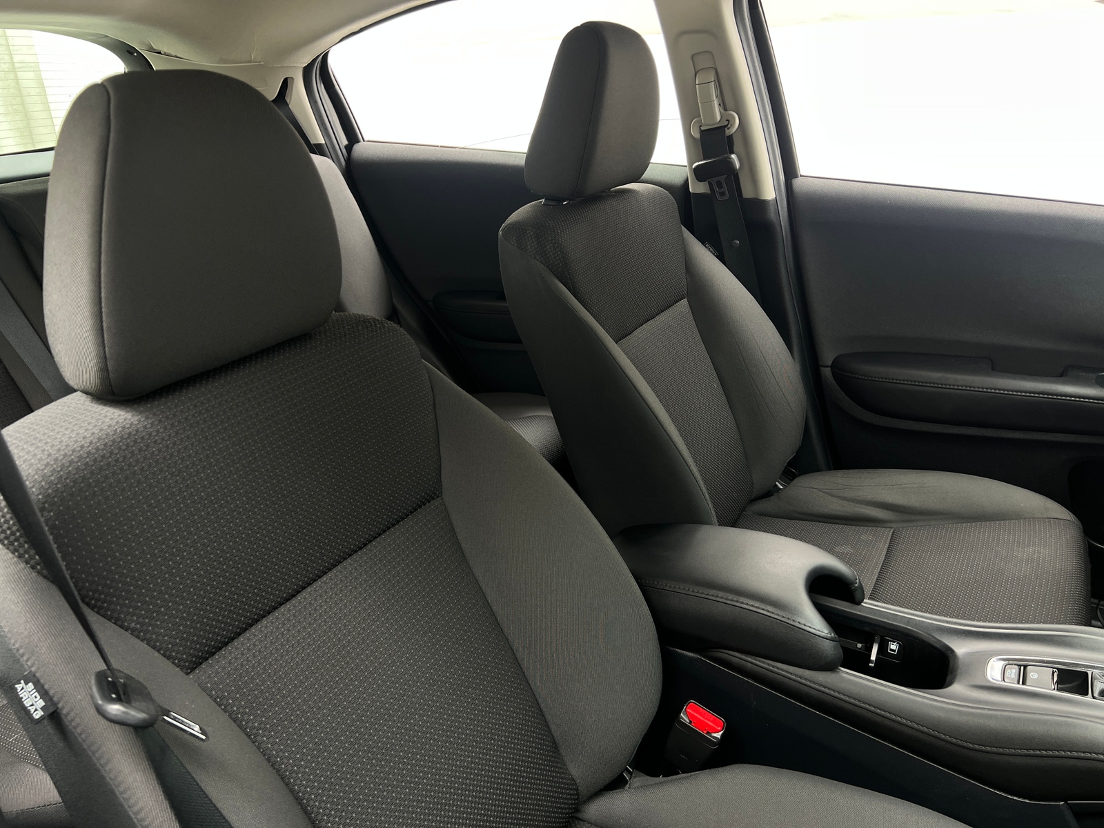 Thumbnail: 2021 Honda HR-V - 2