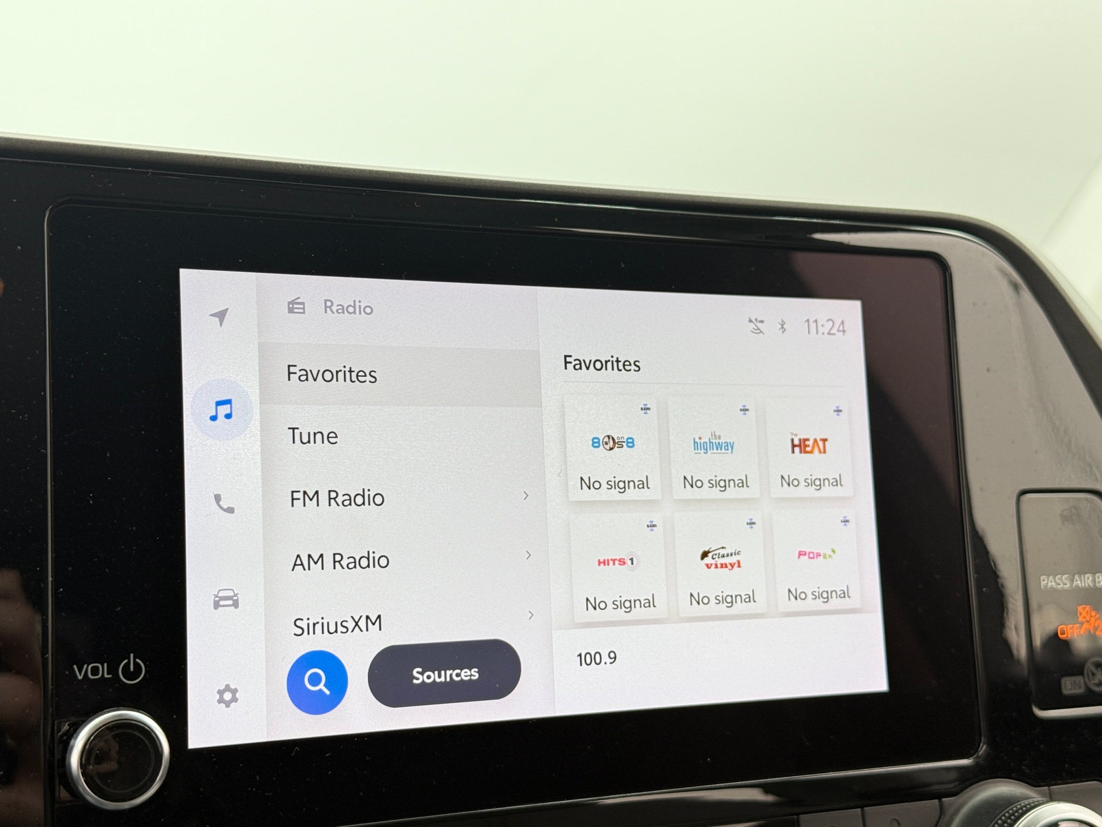 Thumbnail: 2023 Toyota Highlander - 4