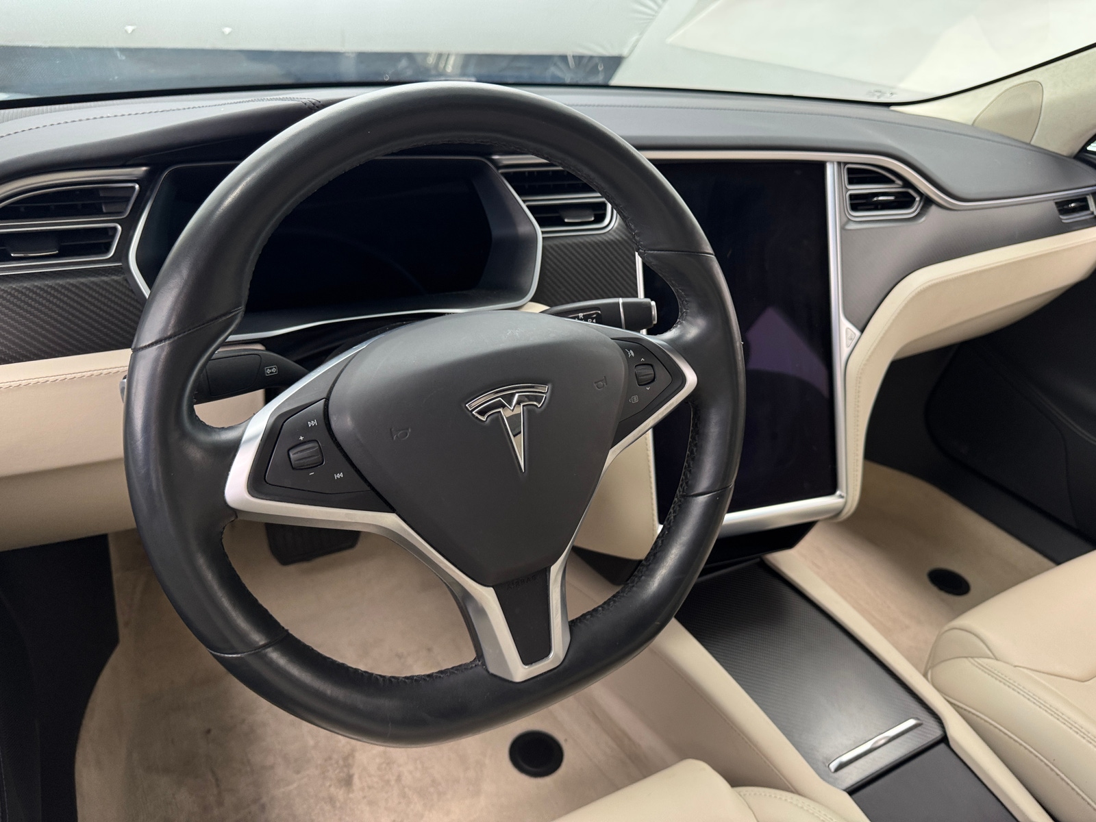 Thumbnail: 2017 Tesla Model S - 4