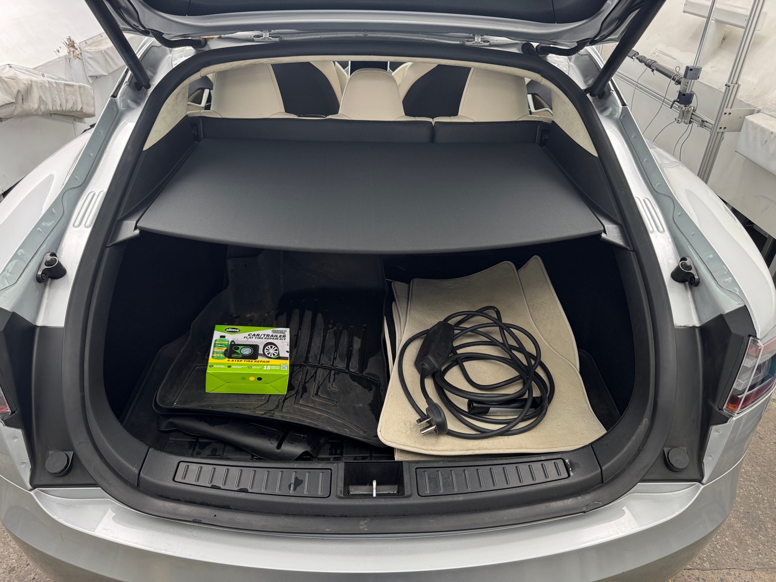 Thumbnail: 2017 Tesla Model S - 6