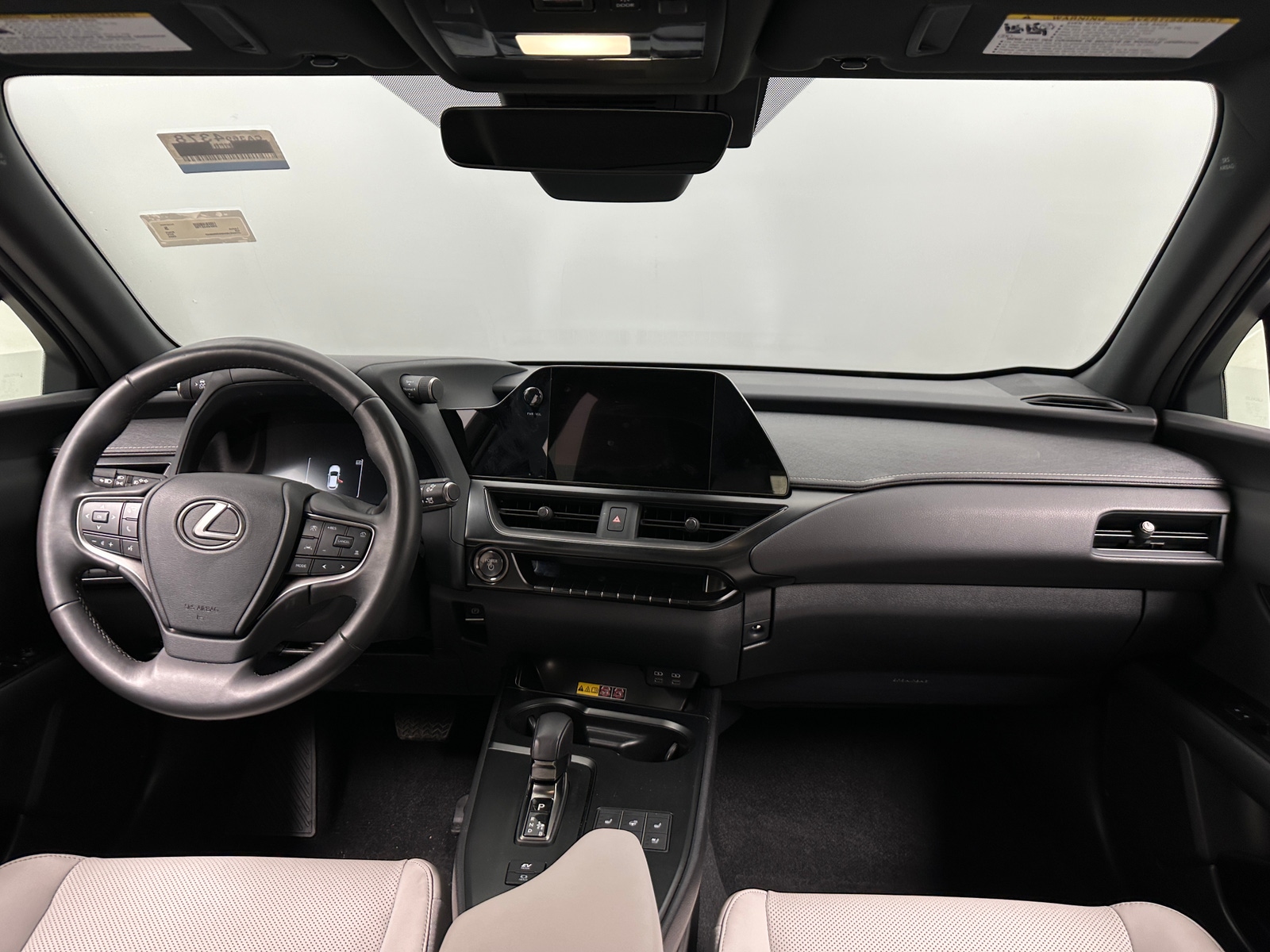 Thumbnail: 2025 Lexus UX - 2