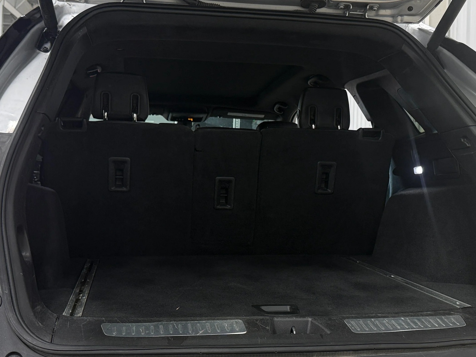 Thumbnail: 2017 Cadillac XT5 - 6