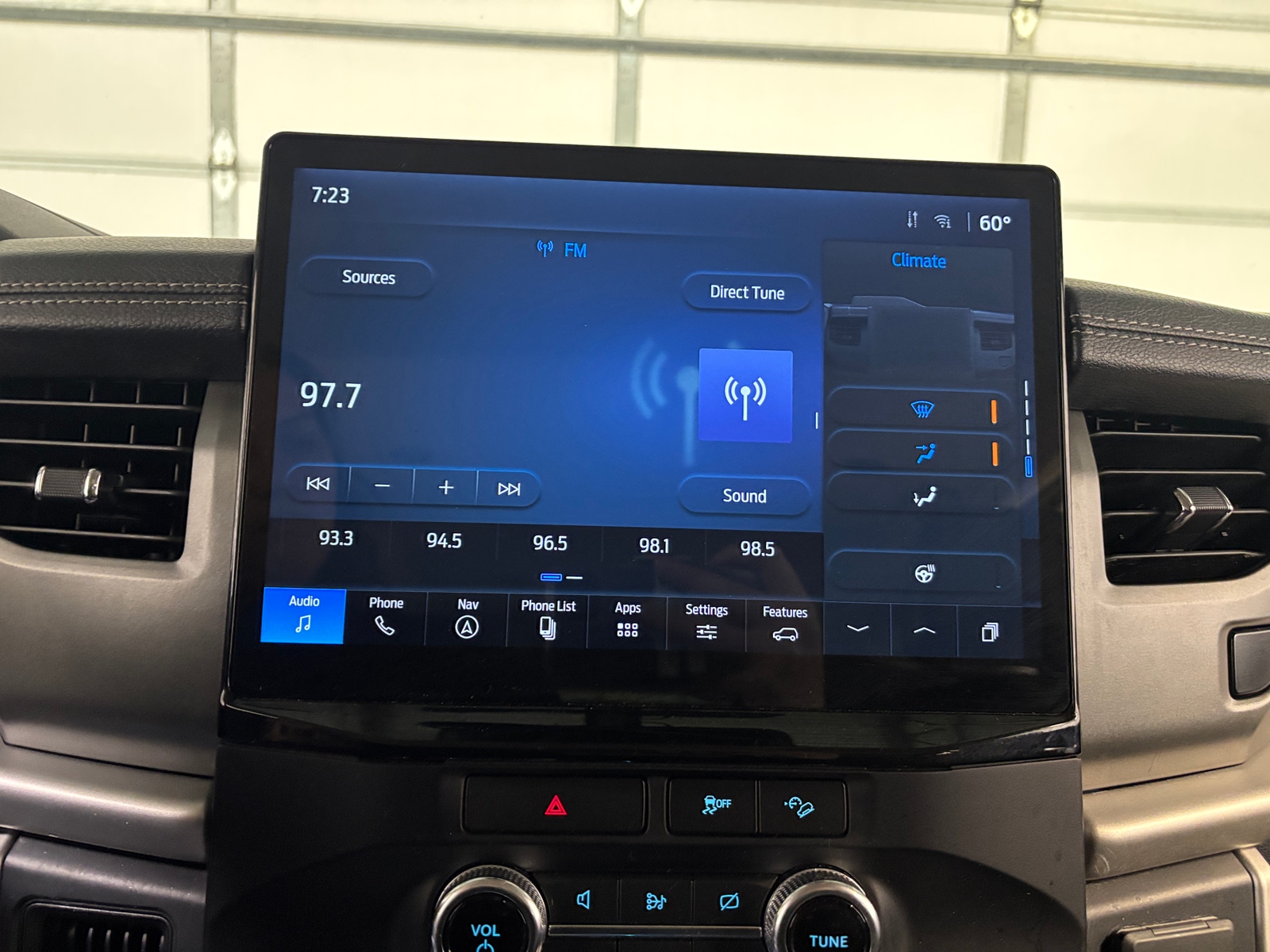 Thumbnail: 2023 Ford Expedition MAX - 4