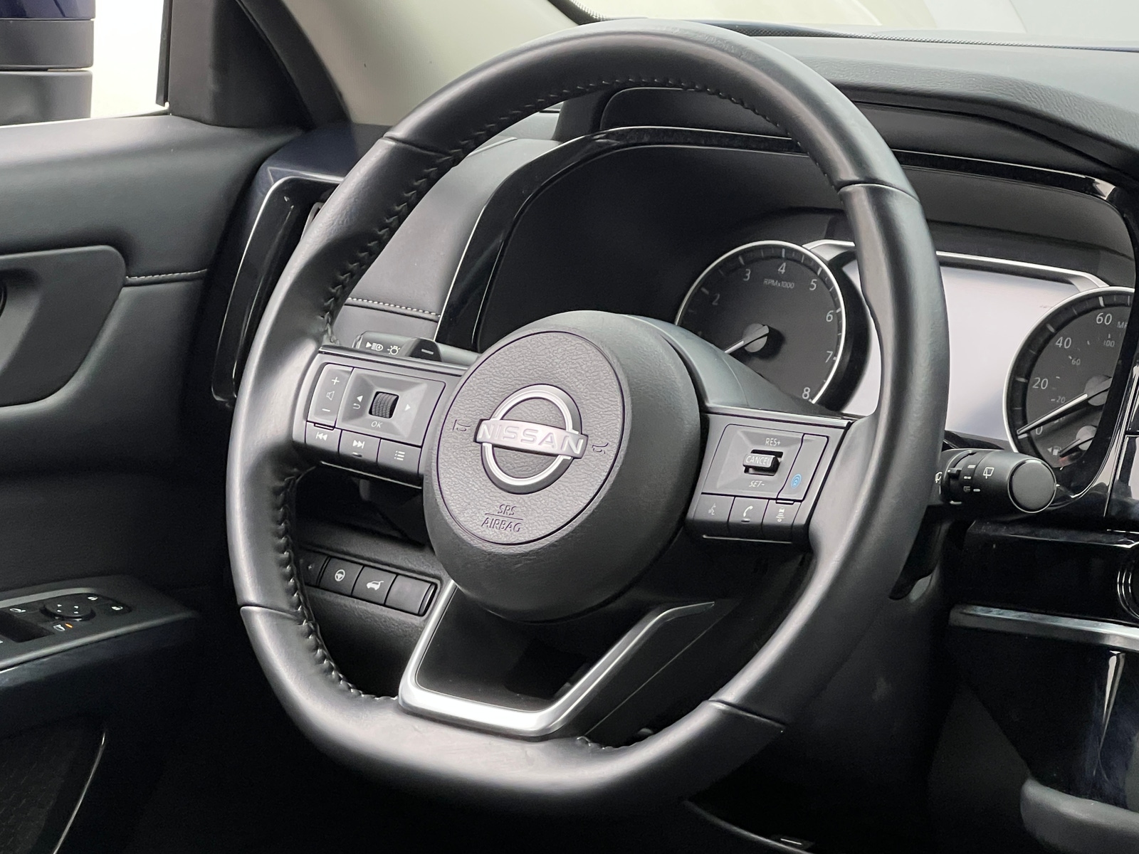 Thumbnail: 2025 Nissan Pathfinder - 5