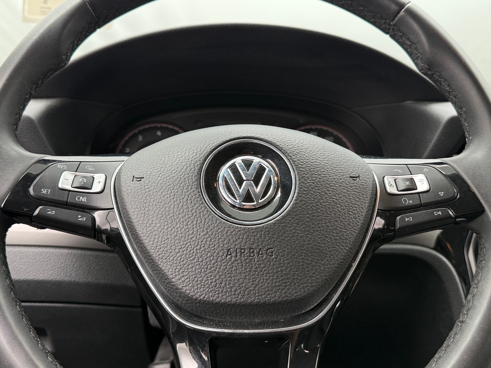 Thumbnail: 2021 Volkswagen Passat - 5