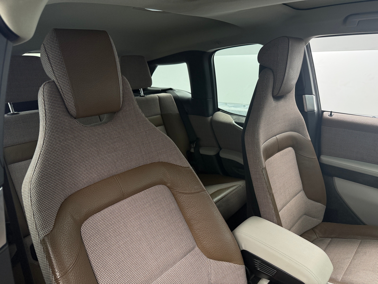 Thumbnail: 2021 BMW i3 - 2