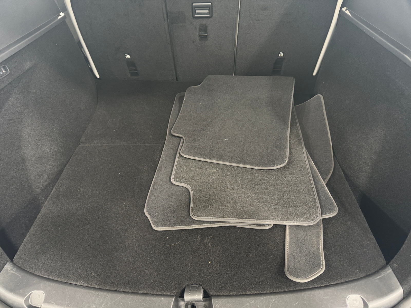 Thumbnail: 2023 Tesla Model Y - 6