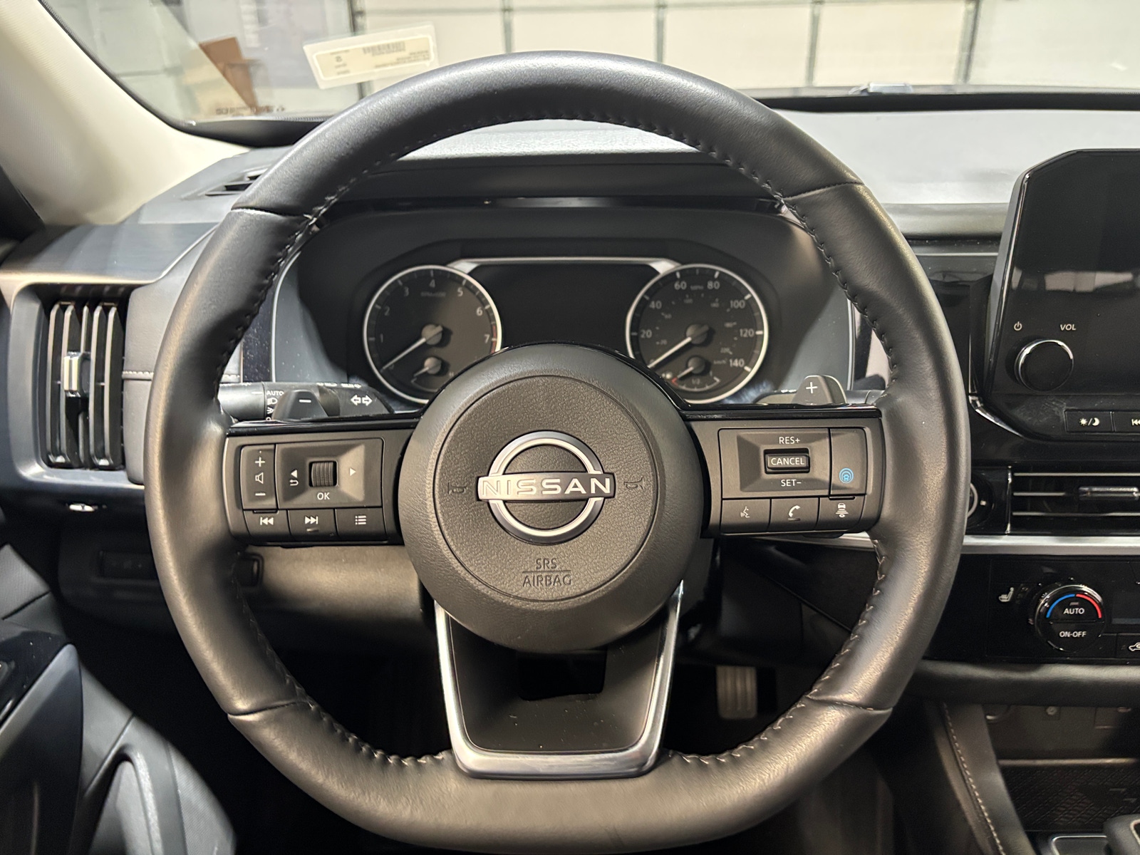 Thumbnail: 2024 Nissan Pathfinder - 4