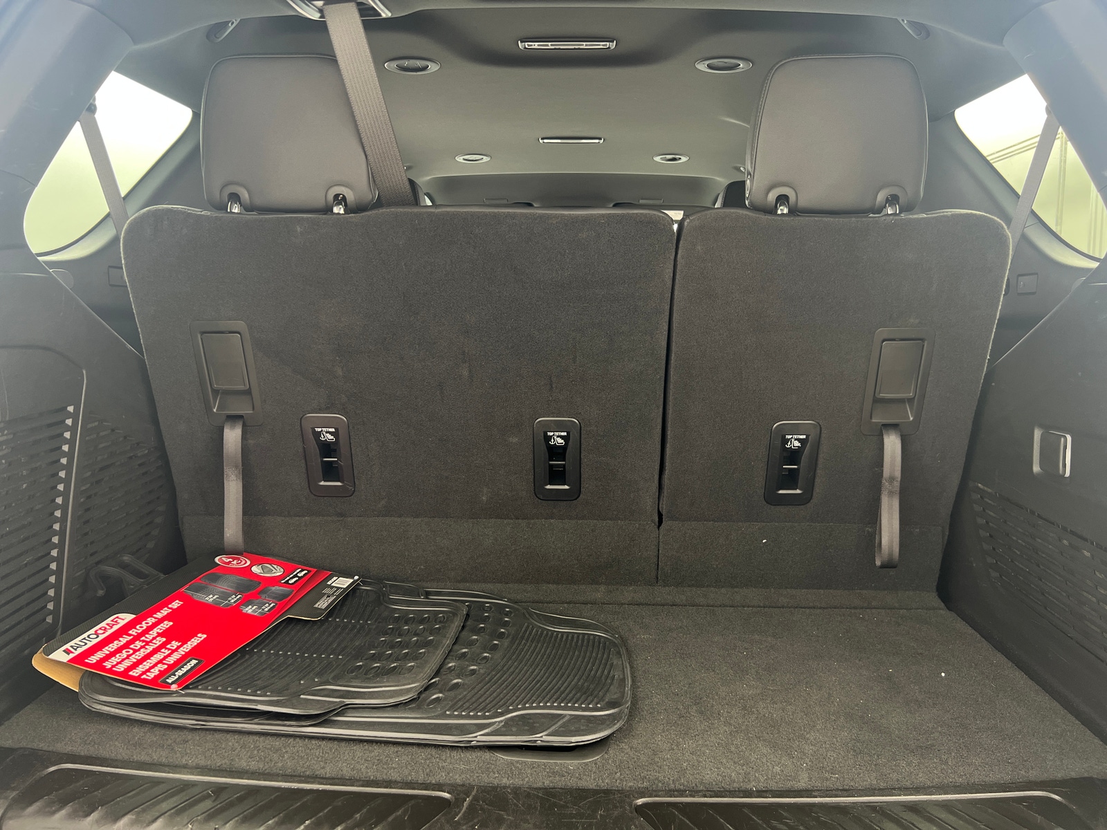 Thumbnail: 2025 Chevrolet Tahoe - 6