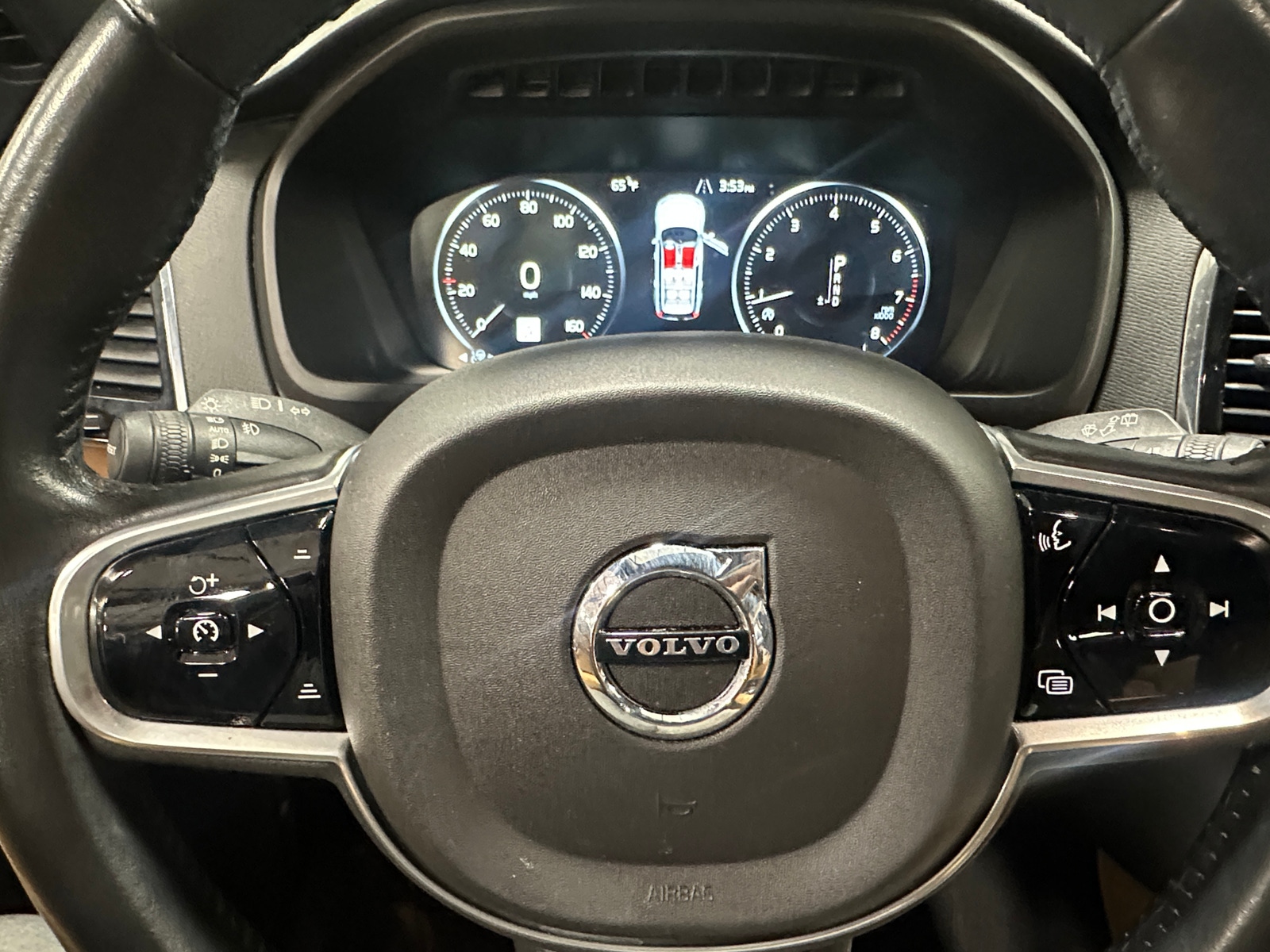 Thumbnail: 2018 Volvo XC90 - 4