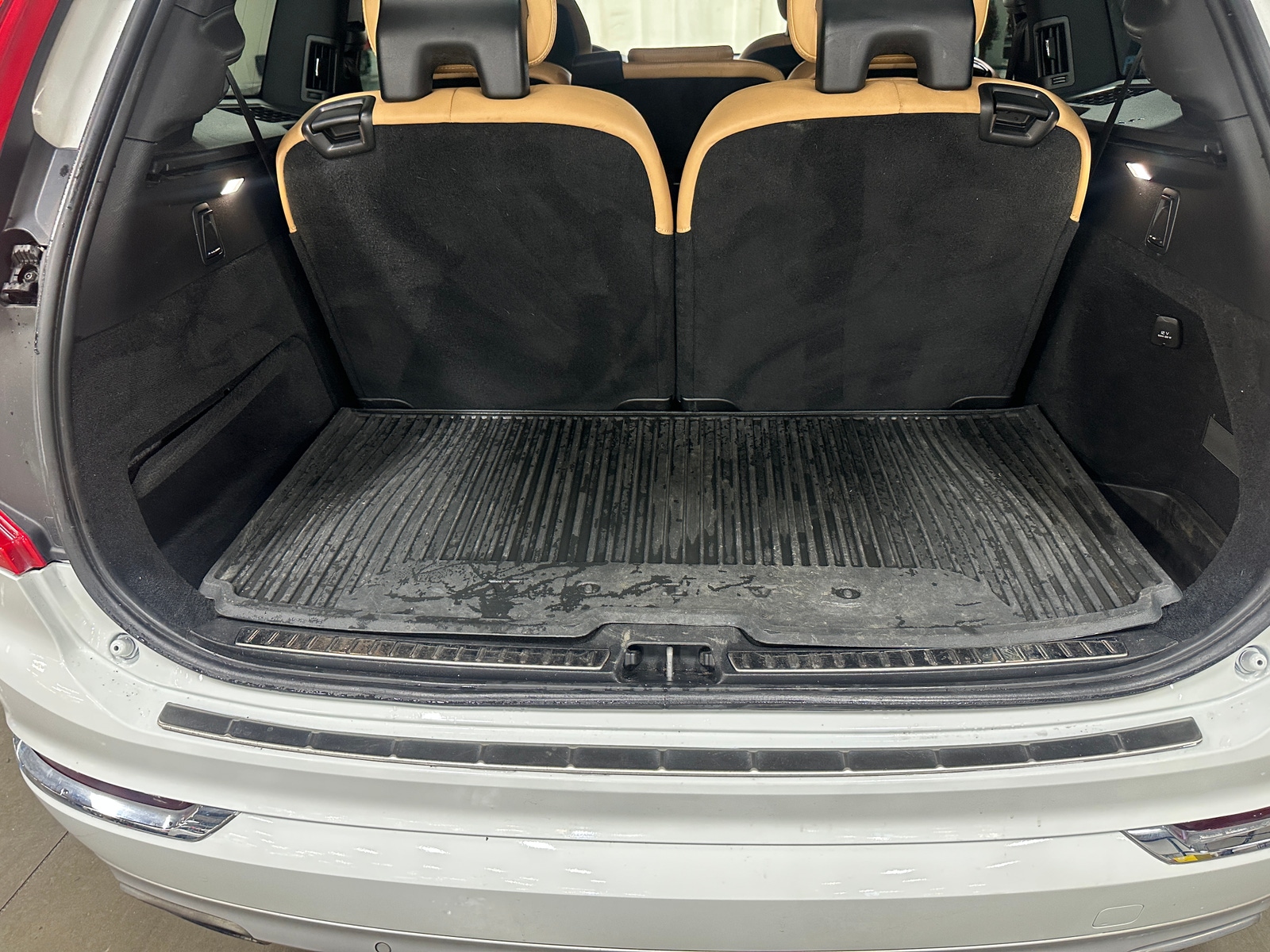 Thumbnail: 2018 Volvo XC90 - 6