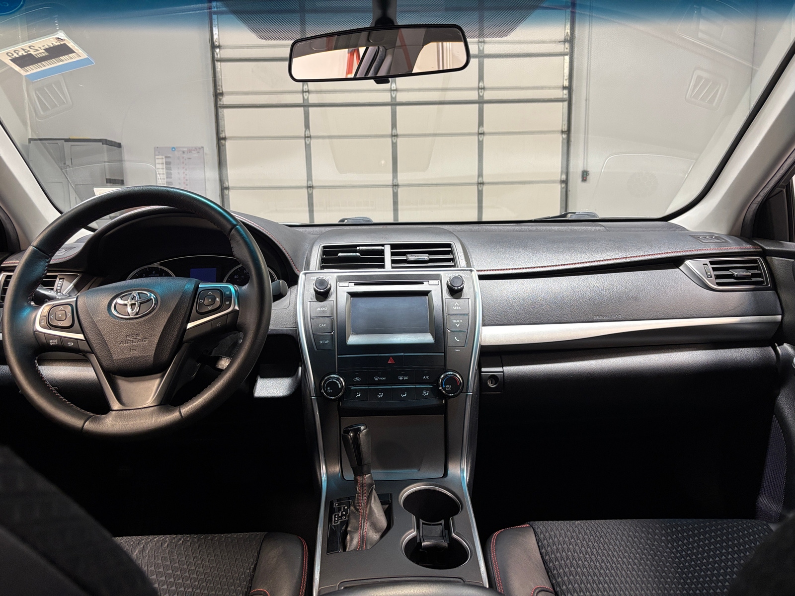 Thumbnail: 2015 Toyota Camry - 3