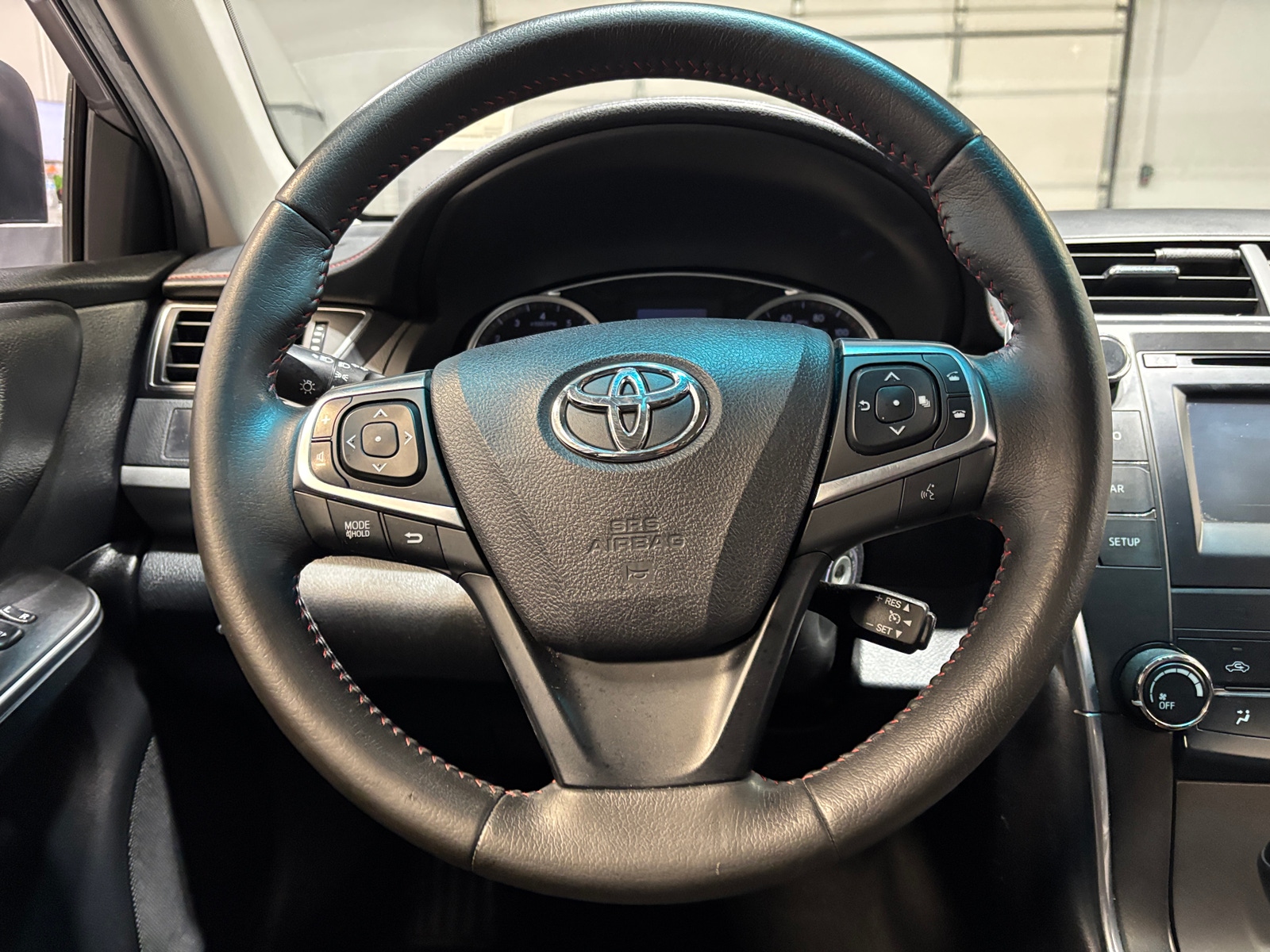 Thumbnail: 2015 Toyota Camry - 5