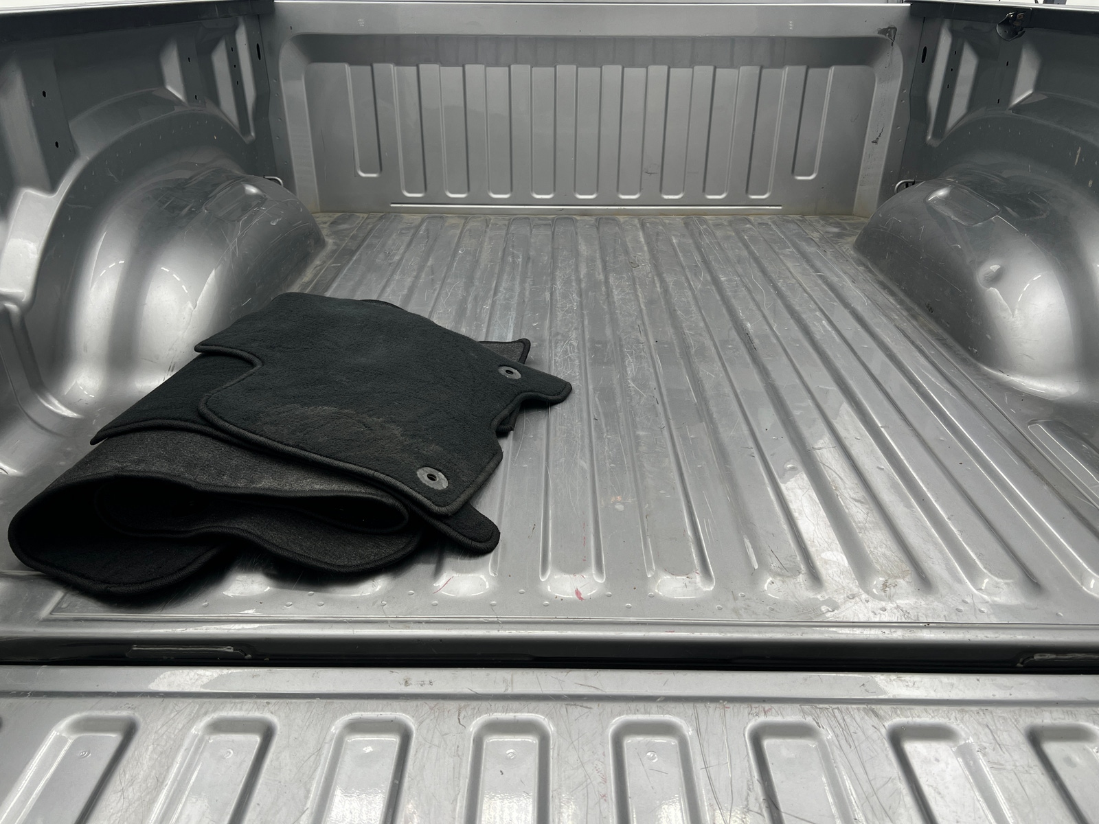 Thumbnail: 2025 RAM 1500 - 6