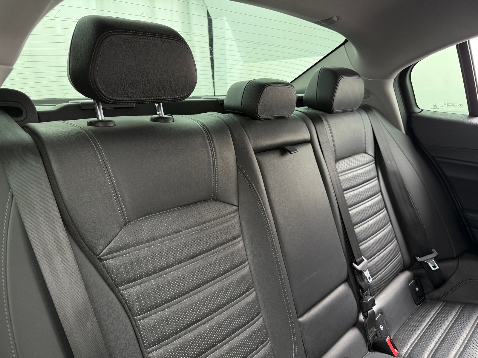 Thumbnail: 2018 Alfa Romeo Giulia - 5