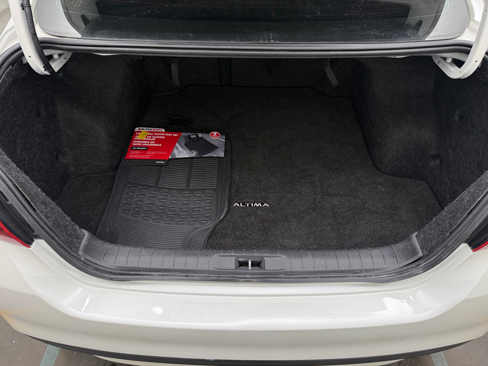 Thumbnail: 2018 Nissan Altima - 6