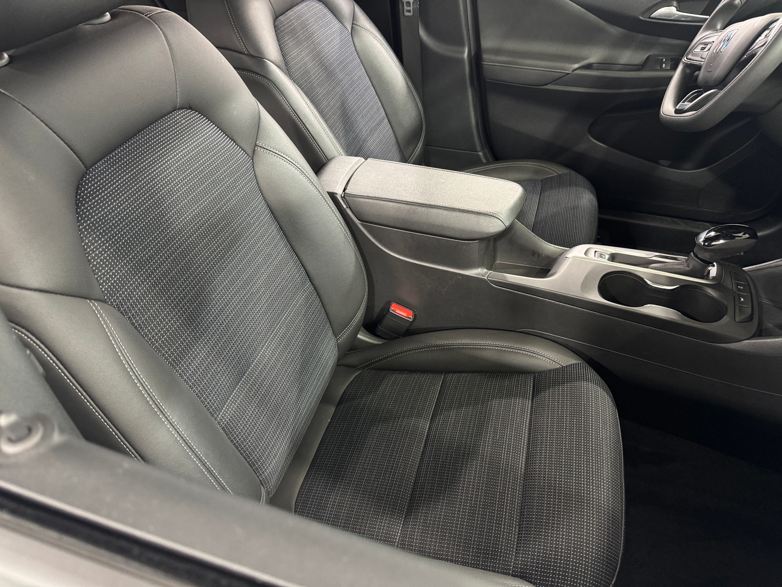 Thumbnail: 2025 Buick Envista - 2