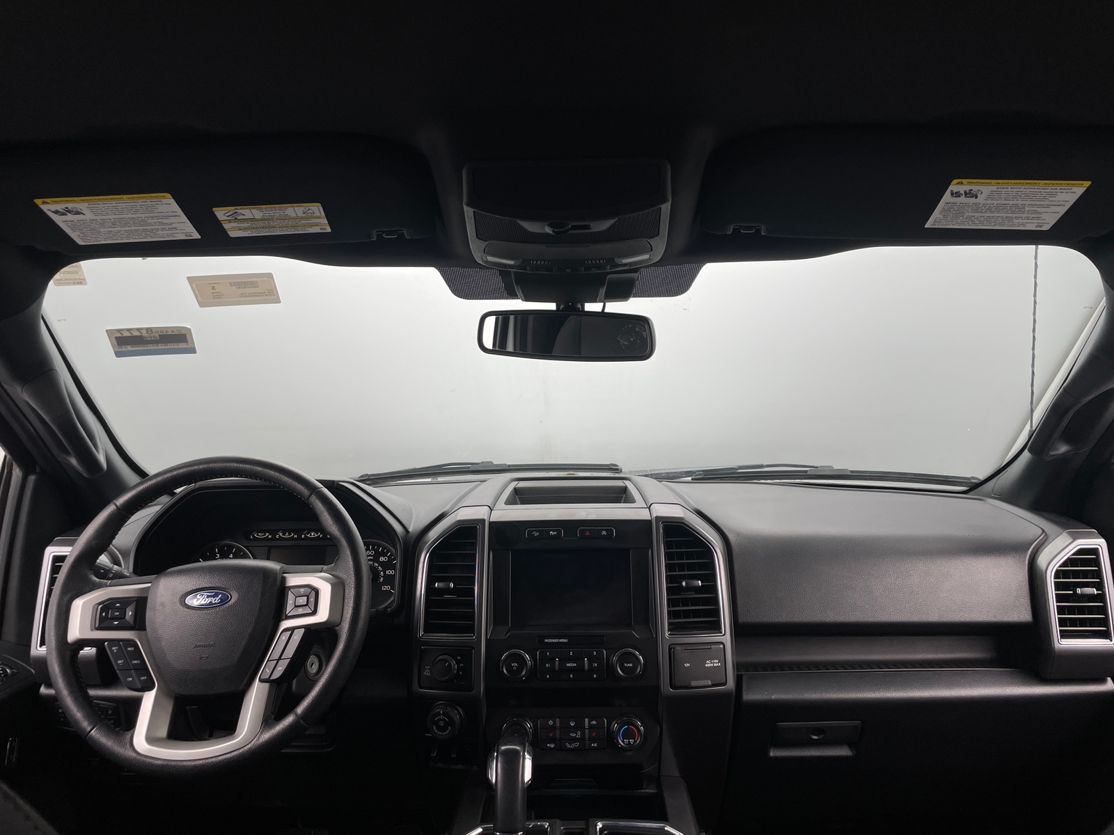 Thumbnail: 2019 Ford Econoline - 3