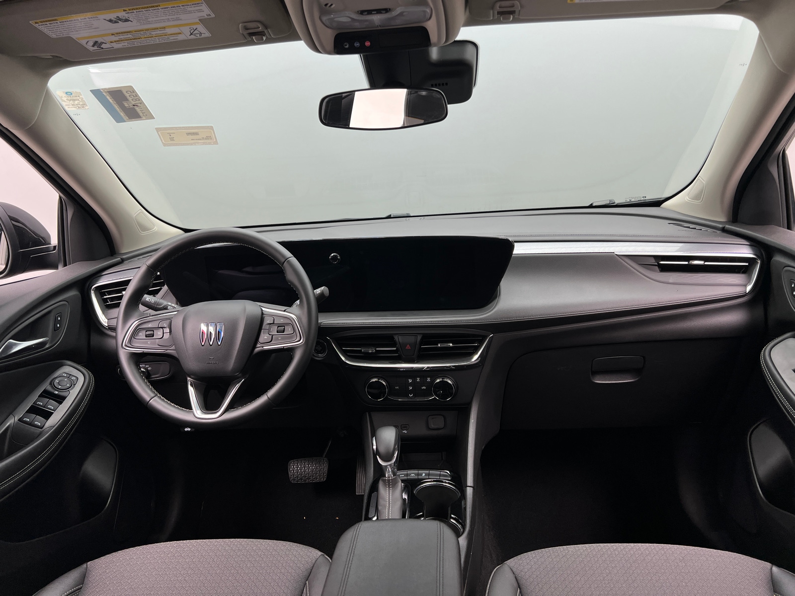 Thumbnail: 2025 Buick Encore GX - 3